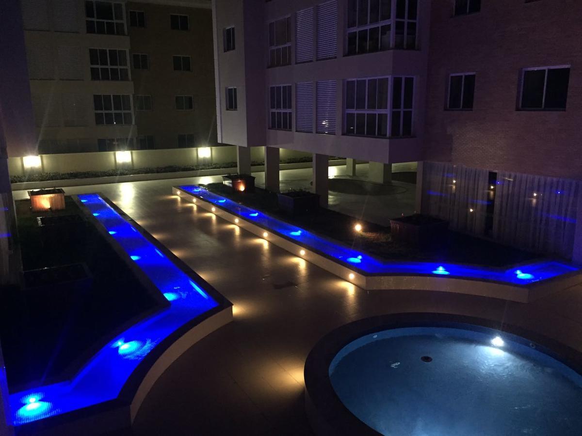 Clube Em